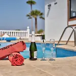 Villa Atlantico *